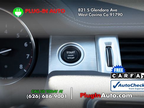 Used 2017 Land Rover Range Rover Evoque SE image 19