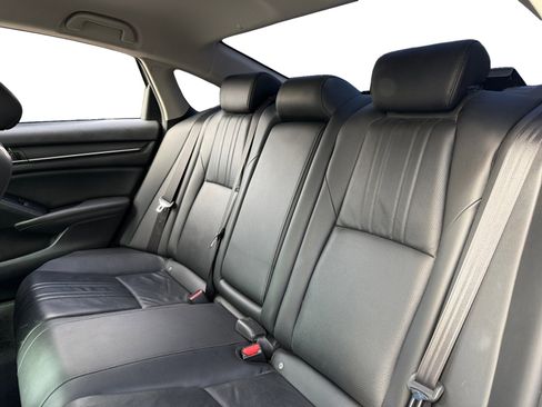 Used 2021 Honda Accord Sport Special Edition image 9