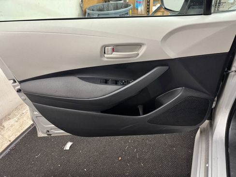 Used 2023 Toyota Corolla LE image 14