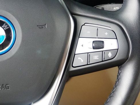 Used 2024 BMW i4 eDrive35 w/ Premium Package RWD image 24