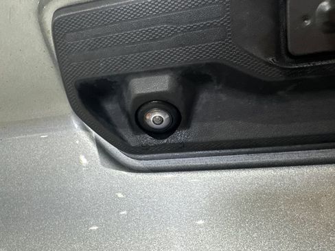 Used 2023 Chevrolet Silverado 1500 LT w/ Convenience Package II image 27