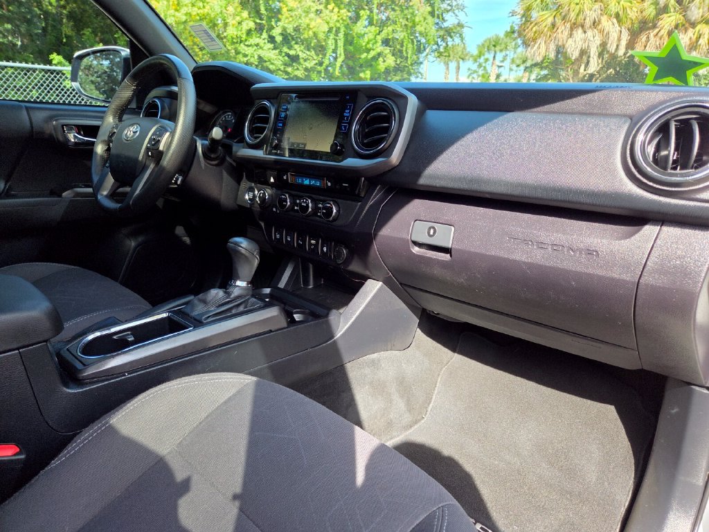 Certified 2017 Toyota Tacoma TRD Sport w/ Premium & Technology Package AWD/4WD image 13