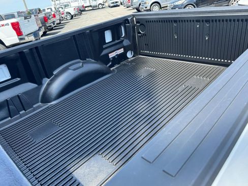 Used 2019 Ford F150 XL w/ Equipment Group 101A Mid AWD/4WD image 8