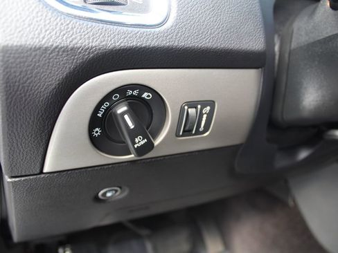 Used 2018 Dodge Durango SXT w/ 3rd Row Seating Group image 26