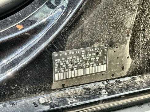 Used 2025 Volkswagen Jetta GLI Autobahn image 25