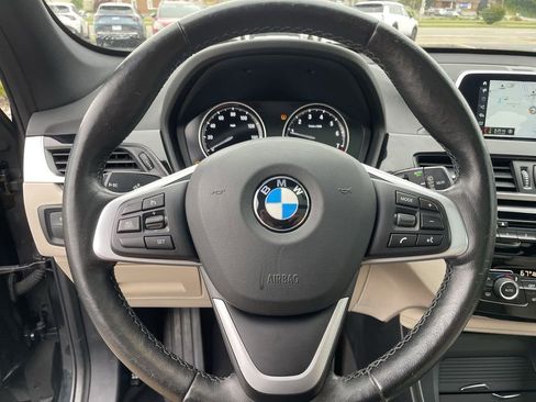 Used 2018 BMW X1 sDrive28i w/ Convenience Package FWD image 17