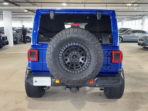 Used 2020 Jeep Wrangler Unlimited Sahara w/ Uconnect 4C Nav & Sound Group AWD/4WD image 7