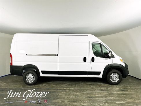 New 2026 RAM ProMaster 2500 image 13