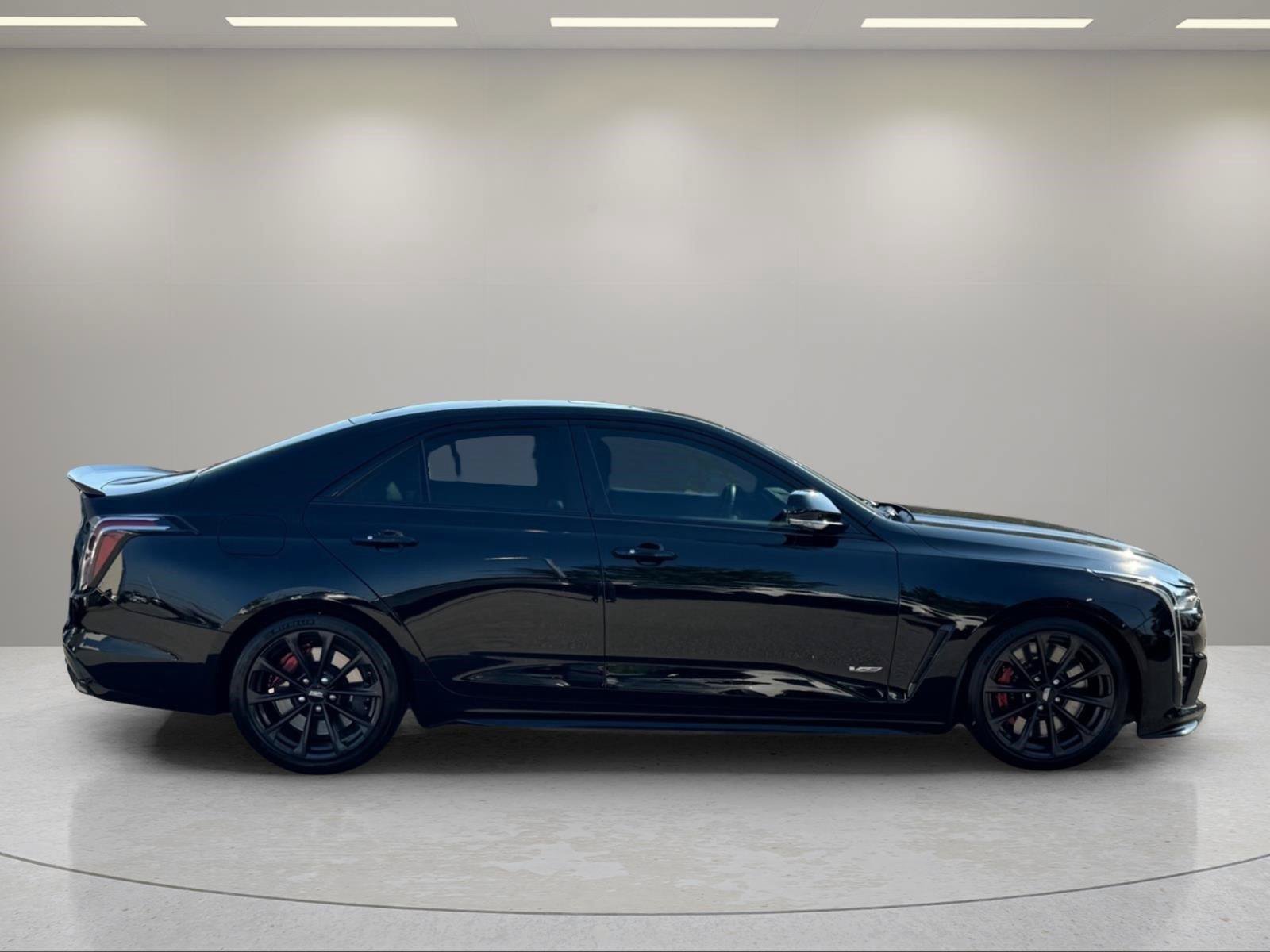 Used 2023 Cadillac CT4 V Blackwing w/ Driver Assist Package RWD image 6