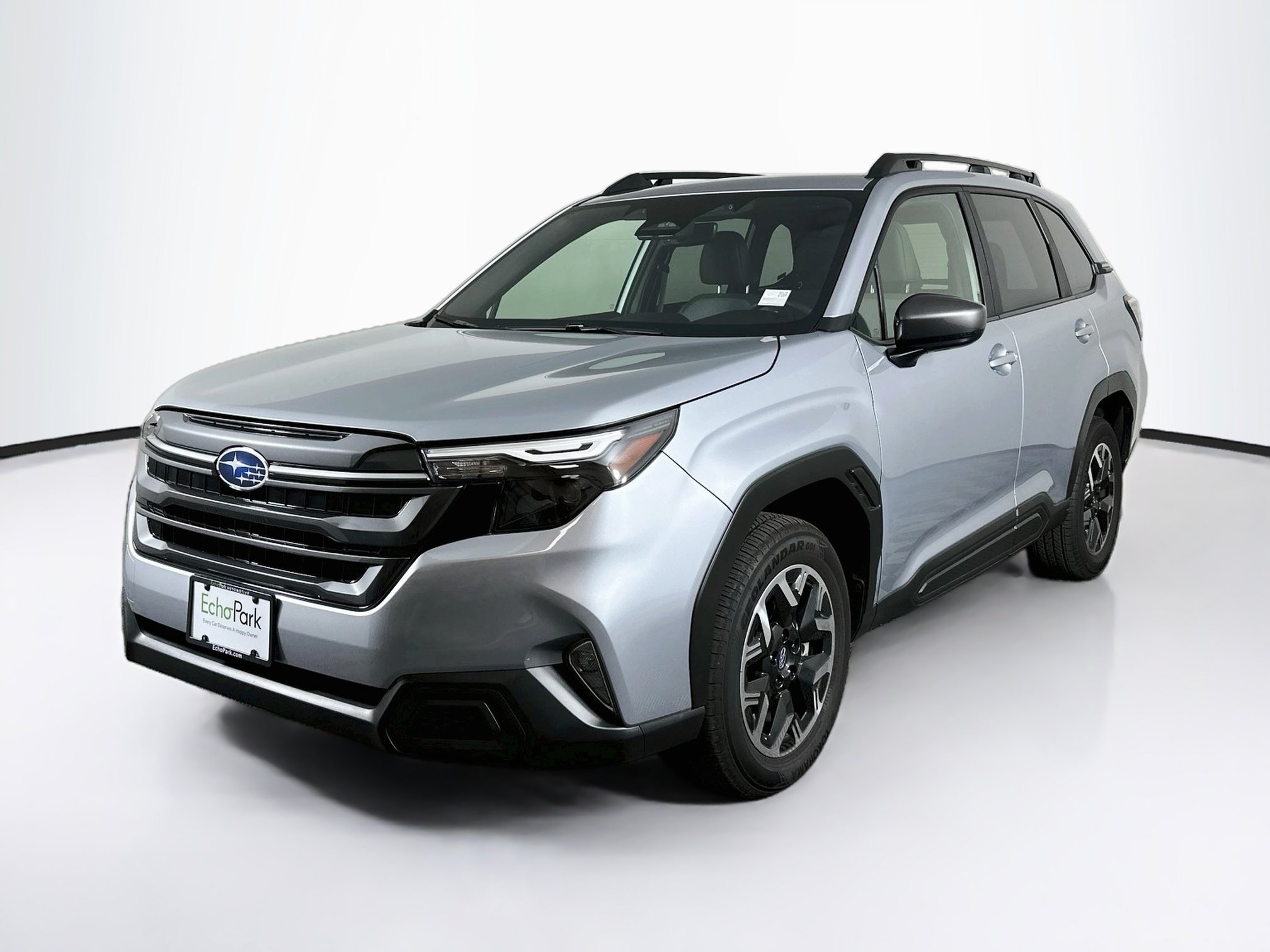 Used 2025 Subaru Forester Premium w/ Convenience Package #1 AWD/4WD image 3