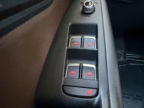 Used 2015 Audi Q5 2.0T Premium Plus AWD/4WD image 24