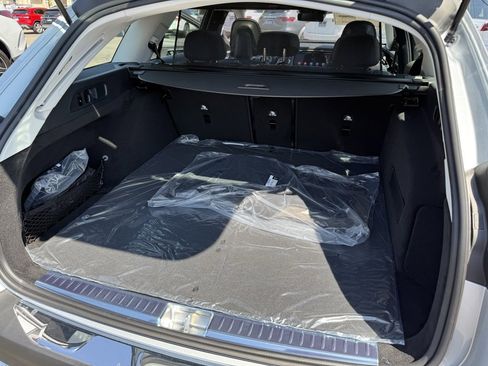 New 2025 Mercedes-Benz E 450 4MATIC All-Terrain Wagon image 23