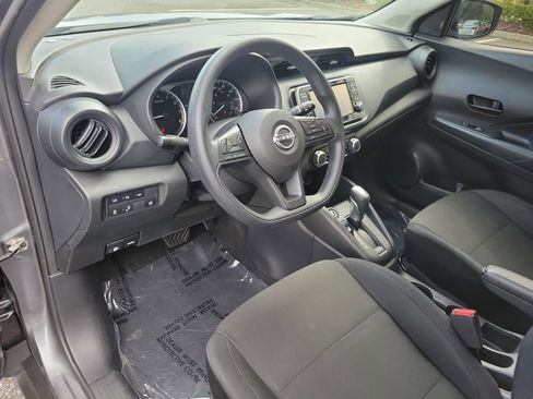 Used 2025 Nissan Kicks Play S FWD image 13