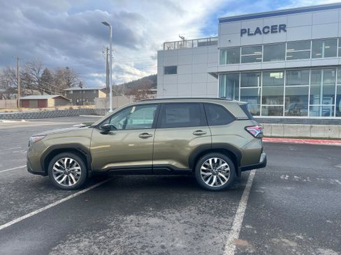 New 2026 Subaru Forester Touring image 2