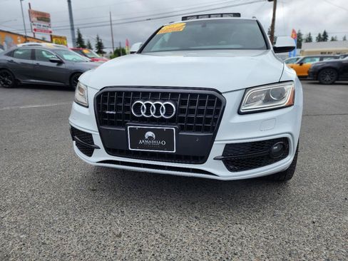 Used 2017 Audi Q5 3.0T Premium Plus w/ Technology Package AWD/4WD image 2