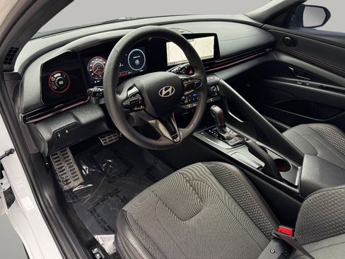 Used 2025 Hyundai Elantra N Line image 13