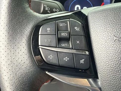 Used 2025 Ford Explorer ST-Line w/ Premium Package RWD image 29