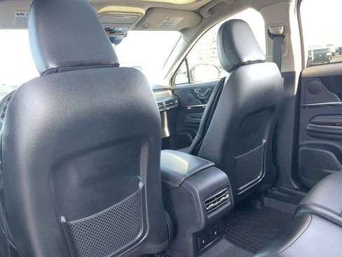 Used 2023 Lincoln Corsair Reserve w/ Equipment Group 201A image 20