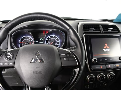 Used 2022 Mitsubishi Outlander Sport ES AWD/4WD image 16