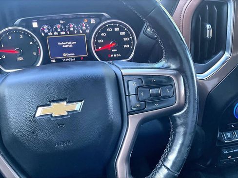 Used 2022 Chevrolet Silverado 3500 High Country w/ Technology Package AWD/4WD image 25
