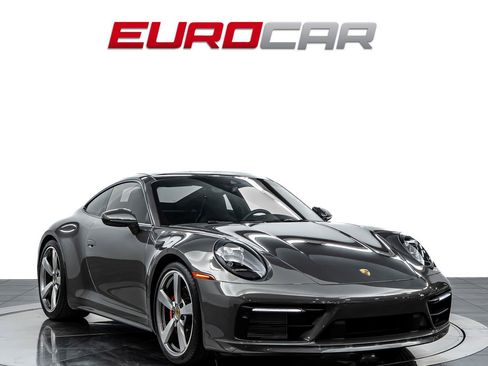Used 2024 Porsche 911 Carrera 4S w/ Sportdesign Package image 7