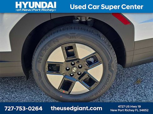 New 2026 Hyundai Santa Fe SE image 14