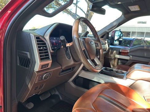 Used 2020 Ford F350 King Ranch w/ King Ranch Ultimate Package image 9