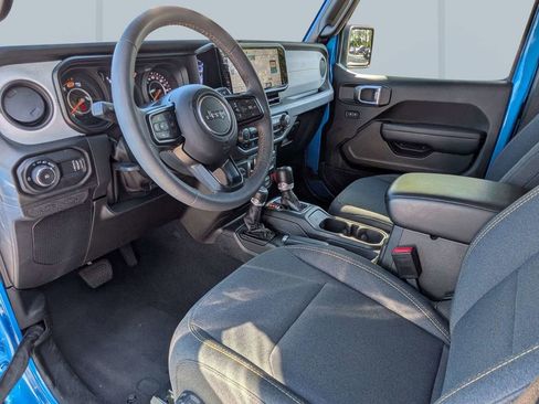 Used 2024 Jeep Wrangler Sport AWD/4WD image 14