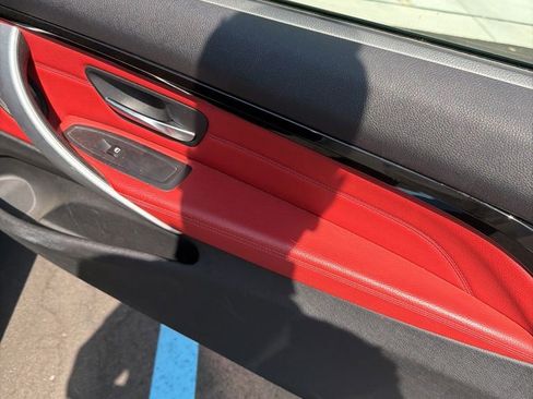 Used 2015 BMW 435i xDrive Convertible image 8