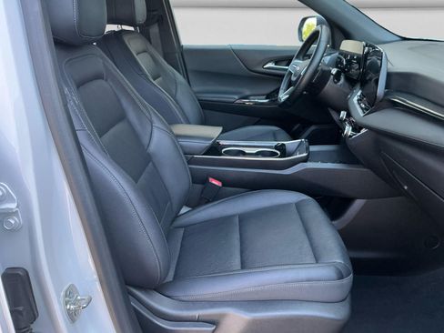 Used 2025 Chevrolet Equinox LT w/ Convenience Package II AWD/4WD image 15