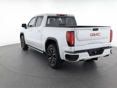 Used 2022 GMC Sierra 1500 Denali AWD/4WD image 3