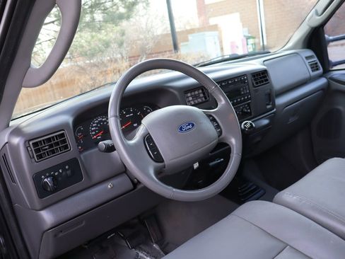 Used 2003 Ford F350 Lariat image 15