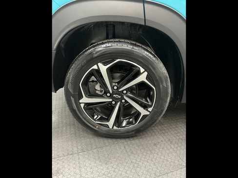 Used 2022 Chevrolet TrailBlazer RS w/ Sun and Liftgate Package AWD/4WD image 40