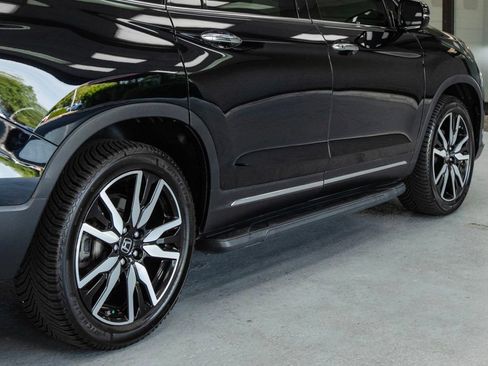 Used 2019 Honda Pilot Touring image 39