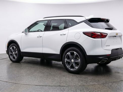 Used 2025 Chevrolet Blazer LT FWD image 6