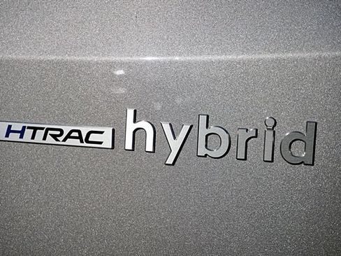 Certified 2025 Hyundai Tucson Limited AWD/4WD image 10