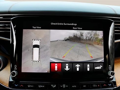 Used 2023 Jeep Grand Wagoneer L Series III w/ Rear Seat Video Group 1 image 27