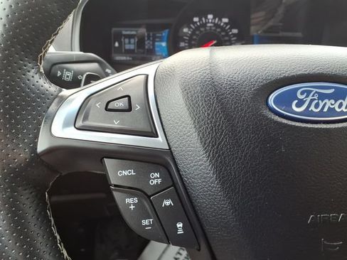Certified 2024 Ford Edge ST w/ Equipment Group 401A AWD/4WD image 15