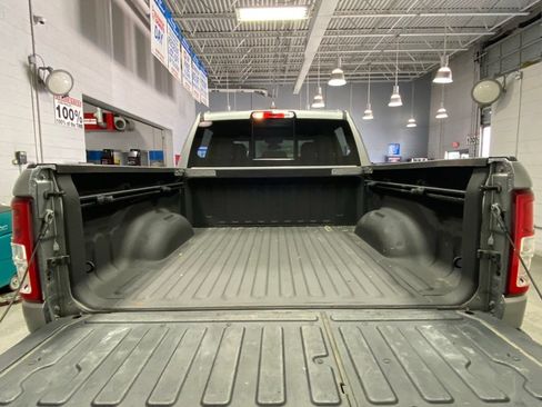 Used 2020 RAM 1500 Big Horn AWD/4WD image 32