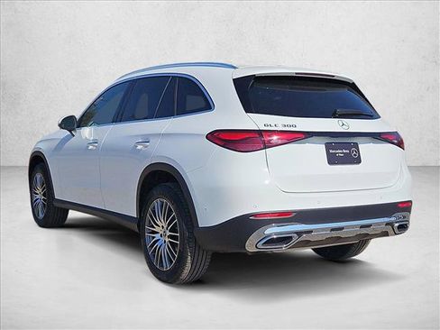Certified 2026 Mercedes-Benz GLC 300 image 9