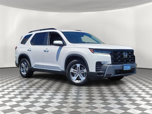 Used 2026 Honda Pilot EX-L image 2