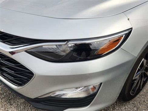 Used 2020 Chevrolet Malibu RS w/ LPO, Convenience Package 1 image 6