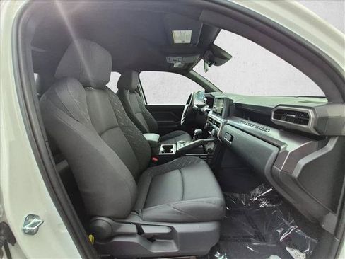 Used 2026 Toyota Tacoma SR5 RWD image 23