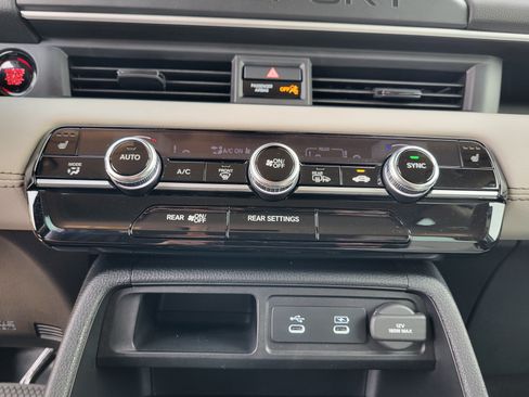 Used 2026 Honda Passport RTL image 17