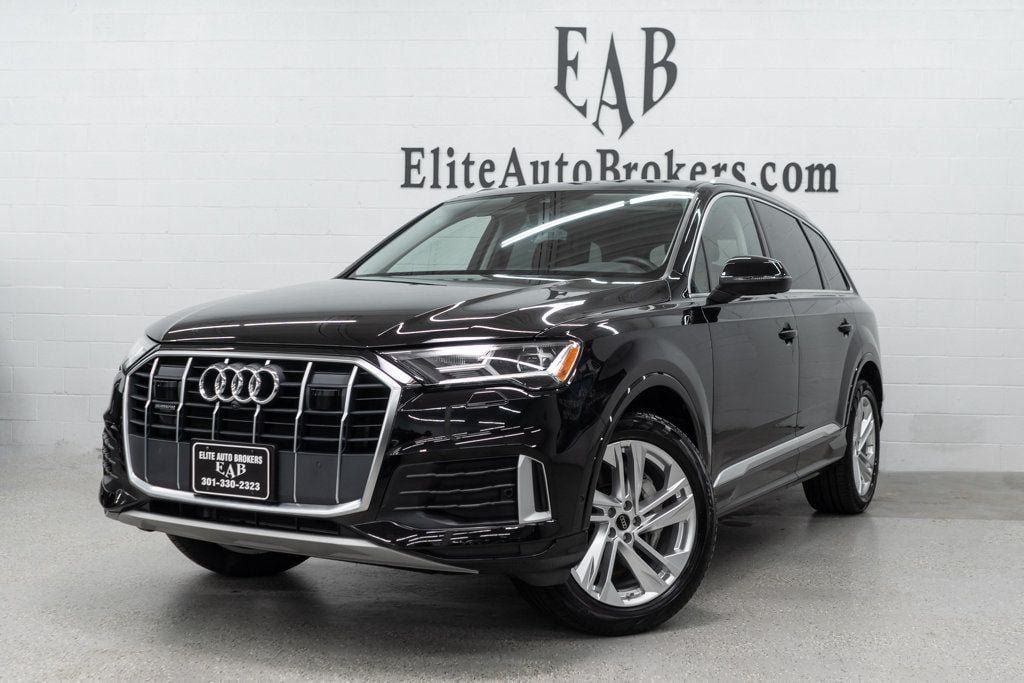 Used 2023 Audi Q7 2.0T Premium w/ Convenience Package AWD/4WD image 1