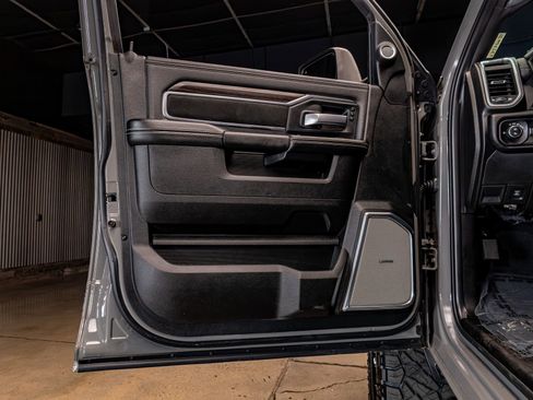 Used 2026 RAM 2500 Laramie image 29
