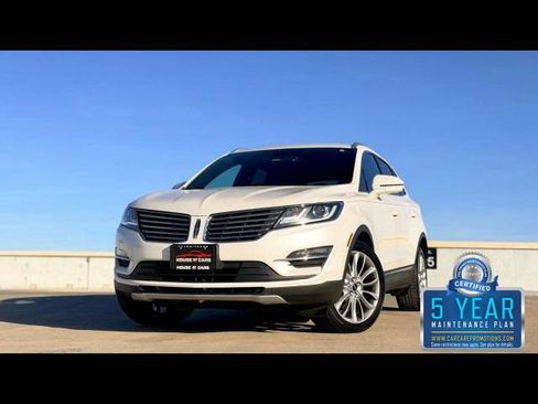 Used 2017 Lincoln MKC Reserve w/ Lincoln MKC Climate Package image 1