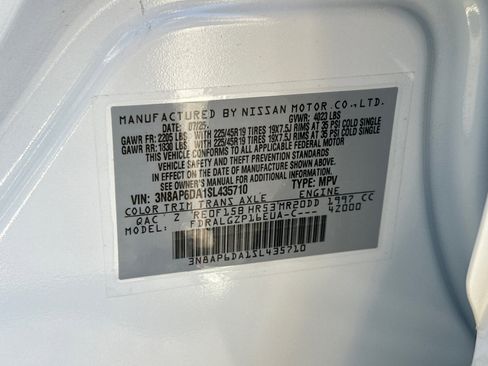 Used 2025 Nissan Kicks SR image 33