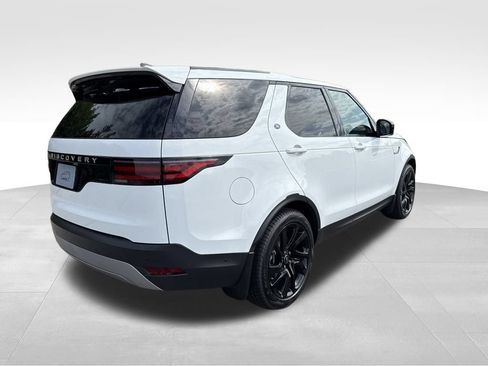 New 2025 Land Rover Discovery S AWD/4WD image 7