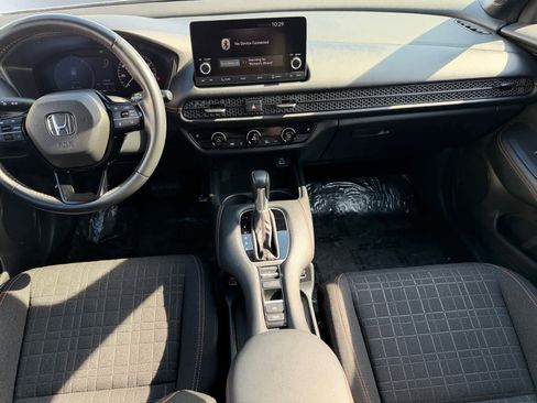 Used 2023 Honda HR-V Sport image 6